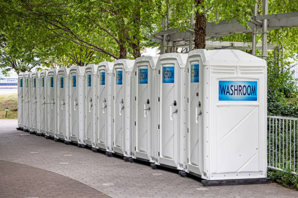 Best Portable restroom trailer rental  in Spencer, TN